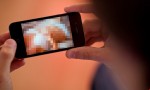 Tin xấu cho những ai hay xem phim khiêu dâm trên smartphone