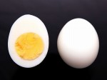 Sự khác biệt ít người biết giữa lòng đỏ và lòng trắng trứng