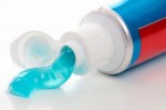 7 thành phần trong kem đánh răng có khả năng gây ung thư