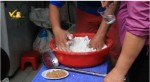 Tết Hàn thực: Bán hết cả tạ bột nếp, lãi tiền triệu một ngày