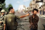 Bức ảnh gây sốc ‘Hành quyết tại Sài Gòn’: Sát nhân Nguyễn Ngọc Loan nhắn gì cho vợ chiến sỹ biệt động bị bắn?