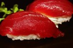 tu-sushi-duong-pho-den-nha-hang