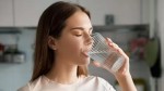 3 bất thường sau khi uống nước cảnh báo vấn đề sức khỏe