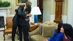 Tổng thống Obama ôm mừng Nina Phạm xuất viện