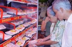 Sang Ấn Độ mua bò mang về Việt Nam vỗ béo