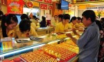 Vàng giả Trung Quốc: Đổ xô đi bán, không ai dám mua