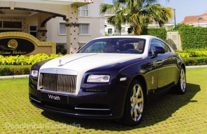 Cận cảnh siêu xe thể thao Rolls-Royce Wraith