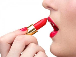 Tác hại của son môi đến sức khỏe