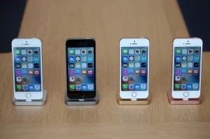Apple chỉ bán được 4 - 5 triệu iPhone SE trong hè này?