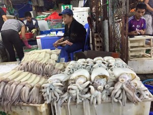 Cá chết ở miền Trung: Người tiêu dùng lạnh nhạt với hải sản
