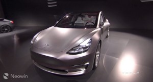 Tesla công bố Model 3 giá rẻ, đã có 115.000 chiếc được đặt mua trong vòng 1 giờ