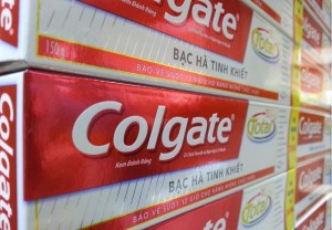 Kiểm tra hàm lượng Triclosan trong kem đánh răng Colgate Total