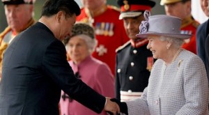 Phản ứng của Trung Quốc khi bị nữ hoàng Anh chê là 'rất thô lỗ'