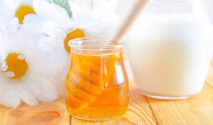Tác dụng của mật ong và sữa chua, bạn đã biết hết? 