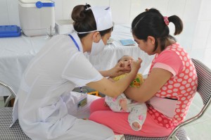 Thu hồi và tiêu hủy vắc xin bại liệt uống tOPV