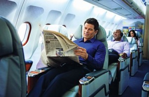 Nên chọn thế nào để có ghế ngồi thoải mái trên máy bay?