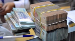 Nếu không cải thiện về tài khóa, Việt Nam sẽ gặp rủi ro về áp lực nợ