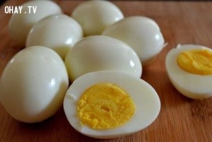 Những hiểu lầm về trứng gà mọi người nên biết