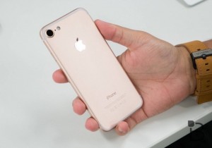 iPhone 7 đã xuất hiện tại Việt Nam: Bỏ nút Home, chống nước