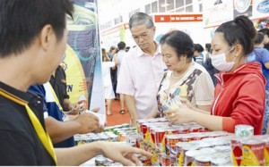 Hàng tiêu dùng Thái Lan đang tràn ngập khắp thị trường Việt Nam