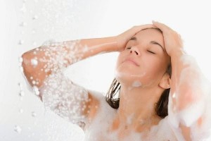 Mách bạn cách tắm gội đúng để bảo vệ da và phòng ngừa bệnh ngay từ hôm nay