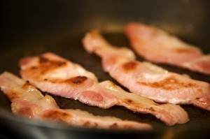 Nguyên nhân khiến các món ăn từ thịt có thể gây ung thư