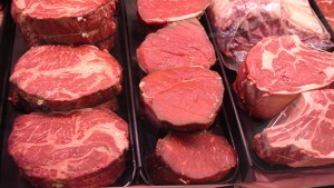 Việt Nam nhập 3000 tấn thịt từ Brazil: Bộ Nông nghiệp họp khẩn lo chặn thịt bẩn
