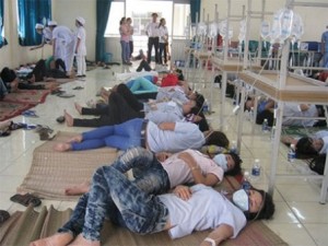 Quảng Ngãi: 21 người nhập viện cấp cứu sau khi ăn bánh mì