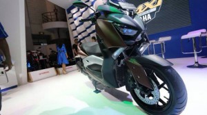 2017 Yamaha X-Max 250 nhận đặt hàng, giá 94 triệu đồng