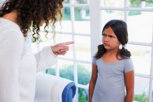 7 điều tối kỵ bố mẹ chớ nói khi dạy con