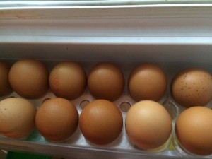 Trứng thế nào mới là trứng sạch?