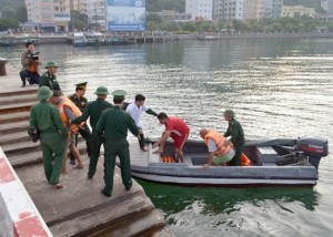 Đã tìm thấy 3 thuyền viên mất tích gần đảo Bạch Long Vỹ
