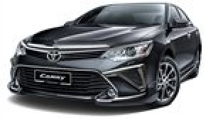 Toyota Camry giảm 120 triệu đồng: Cú 'down' giá khó tin
