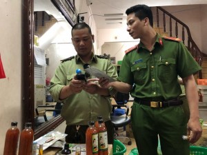 Hà Nội: Thu giữ gần 2000 'thực phẩm Đông y' không rõ nguồn gốc