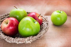 Lợi ích tuyệt vời của quả táo cho sức khỏe không phải ai cũng biết