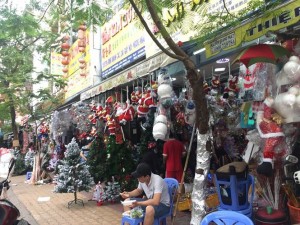 TP Hồ Chí Minh: Thị trường giáng sinh 2018 rộn ràng từ kênh truyền thống đến hiện đại