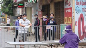 Hà Nội phong tỏa toàn bộ thôn Hạ Lôi vì có bệnh nhân 243 nhiễm COVID-19