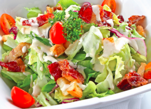5 sai lầm phổ biến khiến nhiều người chọn salad giảm cân đều thất bại