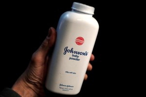 Sản phẩm gây u.ng th.ư, Johnson & Johnson phải chi gần 9 tỉ USD để xử lý