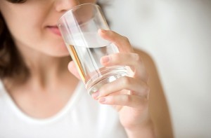 5 loại nước tuyệt đối không nên uống ngay khi ngủ dậy vì cực kỳ nguy hiểm