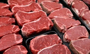 Ăn thịt đỏ thường xuyên làm gia tăng nguy cơ mắc tiểu đường typ 2