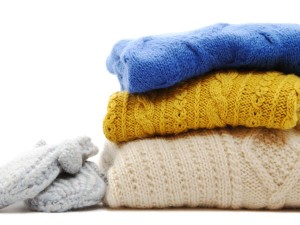 Mẹo giặt và bảo quản áo len không bị chảy giãn