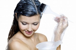 Bí quyết nhuộm tóc để không bị độc hại