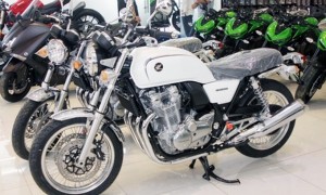 Chi tiết Honda CB1100 EX tại Hà Nội với giá 12000 USD
