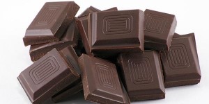 Chocolate đen có thể làm hỏng nội tạng, xương và gây dị ứng chết người 