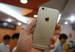 iPhone 6 giá hơn 10 triệu tràn về Việt Nam