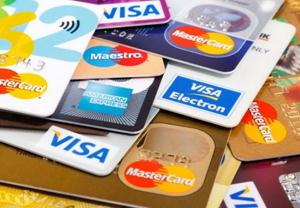 Người tiêu dùng dễ sập bẫy từ thẻ tín dụng