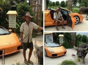 Xôn xao bác nông dân chăn trâu sở hữu siêu xe Lamborghini 7 tỷ