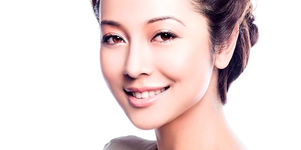 ​Hoa hậu Jennifer Phạm, đại sứ thương hiệu Shiseido Future Solution LX