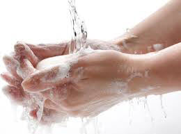 7 lý do để bạn ngưng sử dụng nước rửa tay